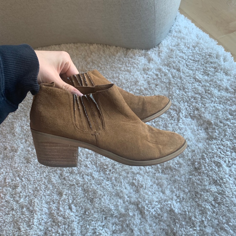 Brown Booties - Picture 4 of 7